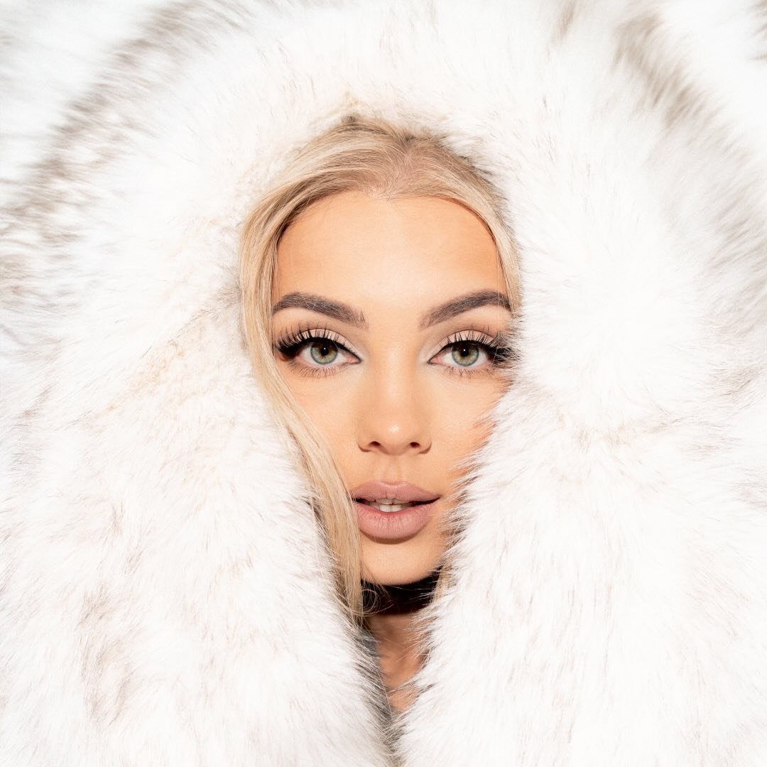 aleksandra_zdziech